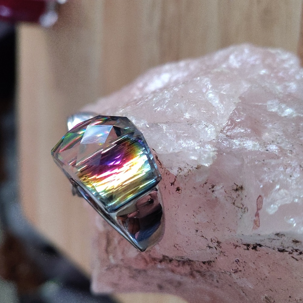 Rainbow Gemstone Ring - image 3